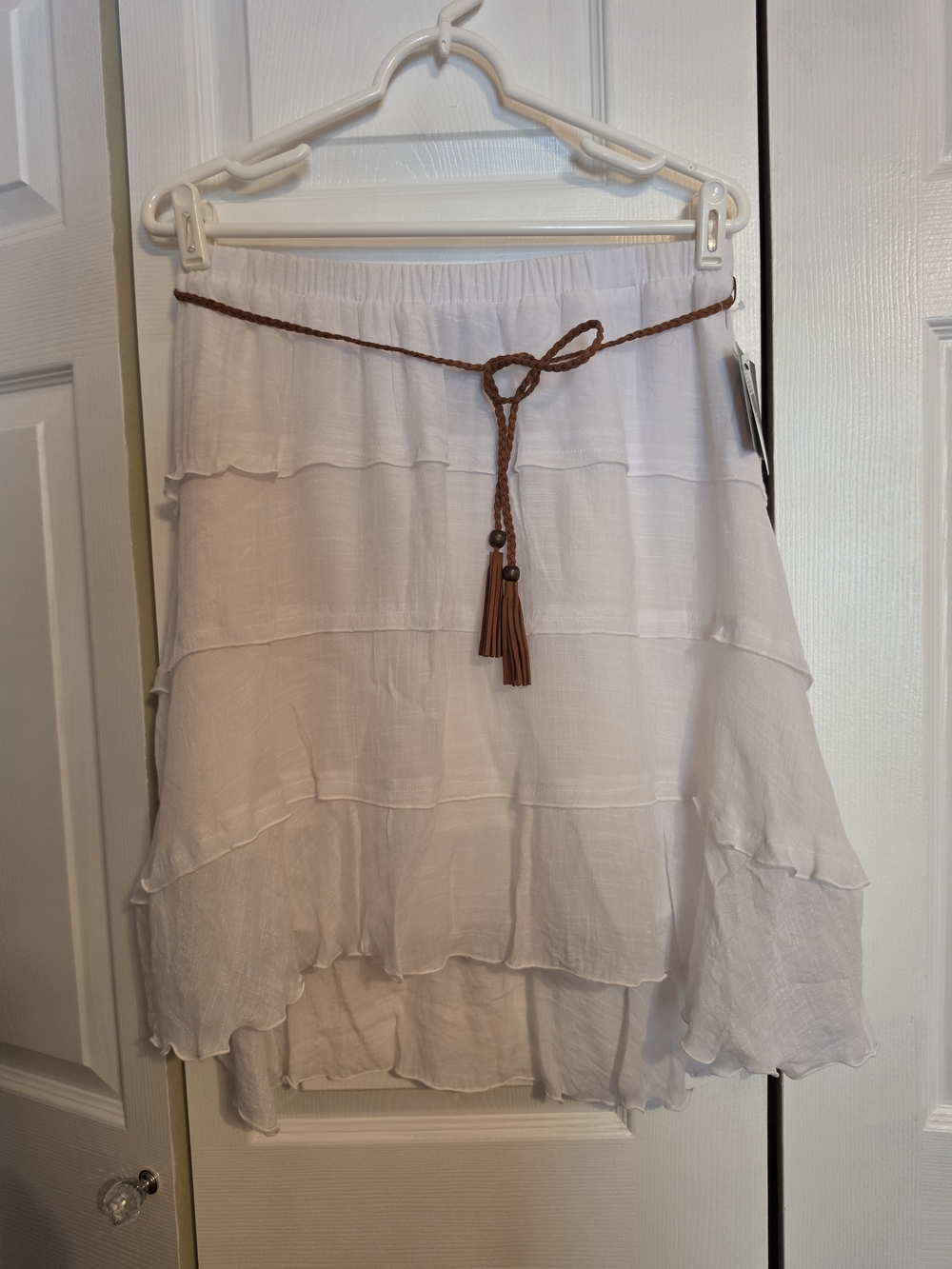 Iz Byer White High-Low Tiered Skirt with Brown Braided Tassel Belt